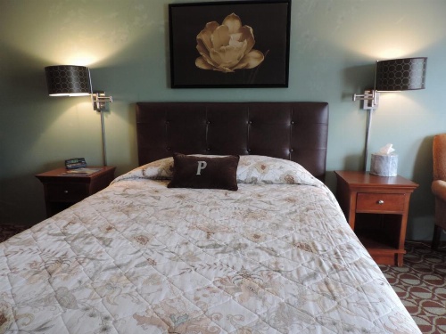 Plaza Motor Motel image 14