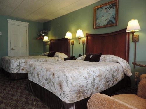 Plaza Motor Motel image 19